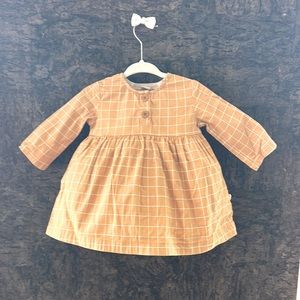 3-9M Precious long sleeved dress with matching bloomers Hallmark Baby